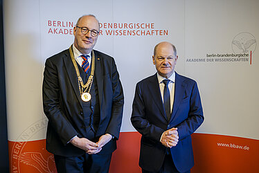 Bundeskanzler Olaf Scholz und Akademiepräsident Christoph Markschies feierten mit vielen Gästen am 22. April 2024 den 300. Geburtstag von Immanuel Kant