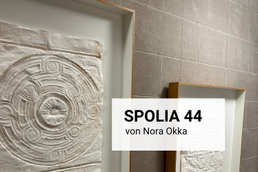 Grafik Spolia 44 mit Papierabklatschen von Nora Okka