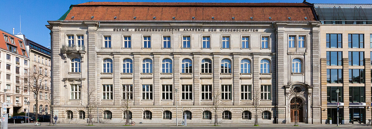 Akademie Hauptgebäude