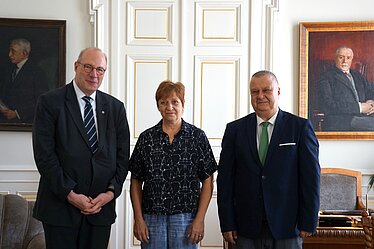 Präsidentin der BAW Evelina Slavcheva und Vizepräsident des BAW Emmanuel Moutafov mit Christoph Markschies und 
